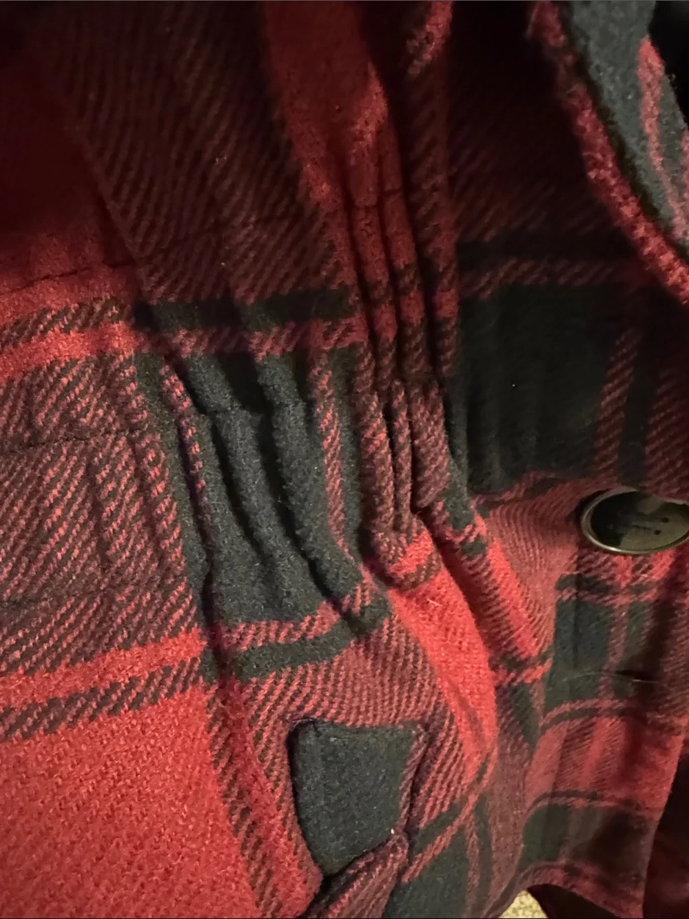 Jolt Red & Black Plaid Cape L